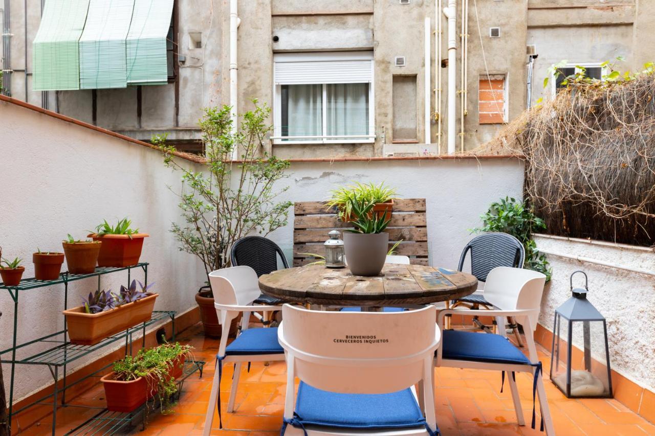 Aparteasy - Central Gracia Apartments Барселона Екстер'єр фото