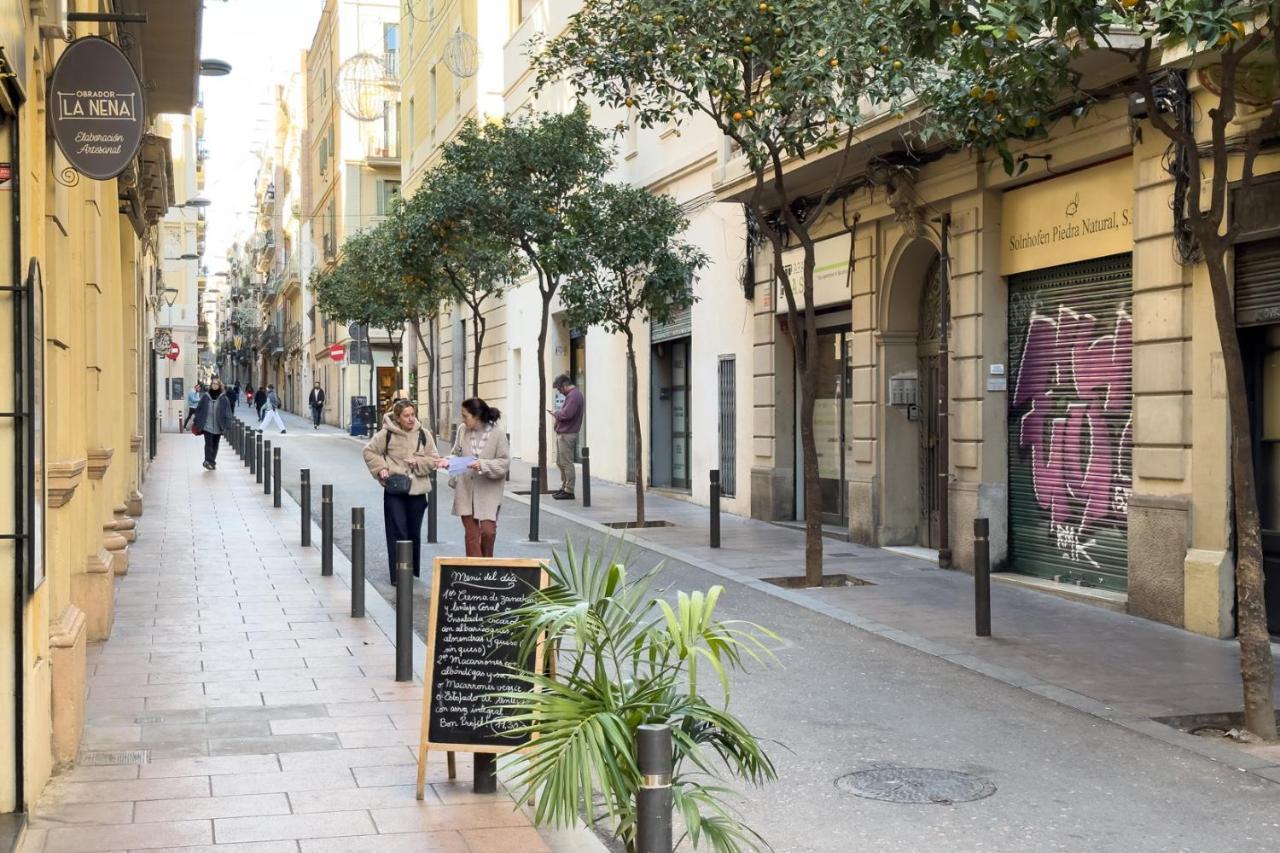 Aparteasy - Central Gracia Apartments Барселона Екстер'єр фото