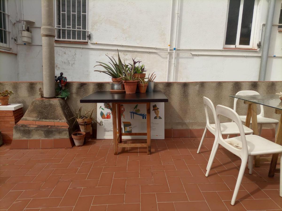 Aparteasy - Central Gracia Apartments Барселона Екстер'єр фото